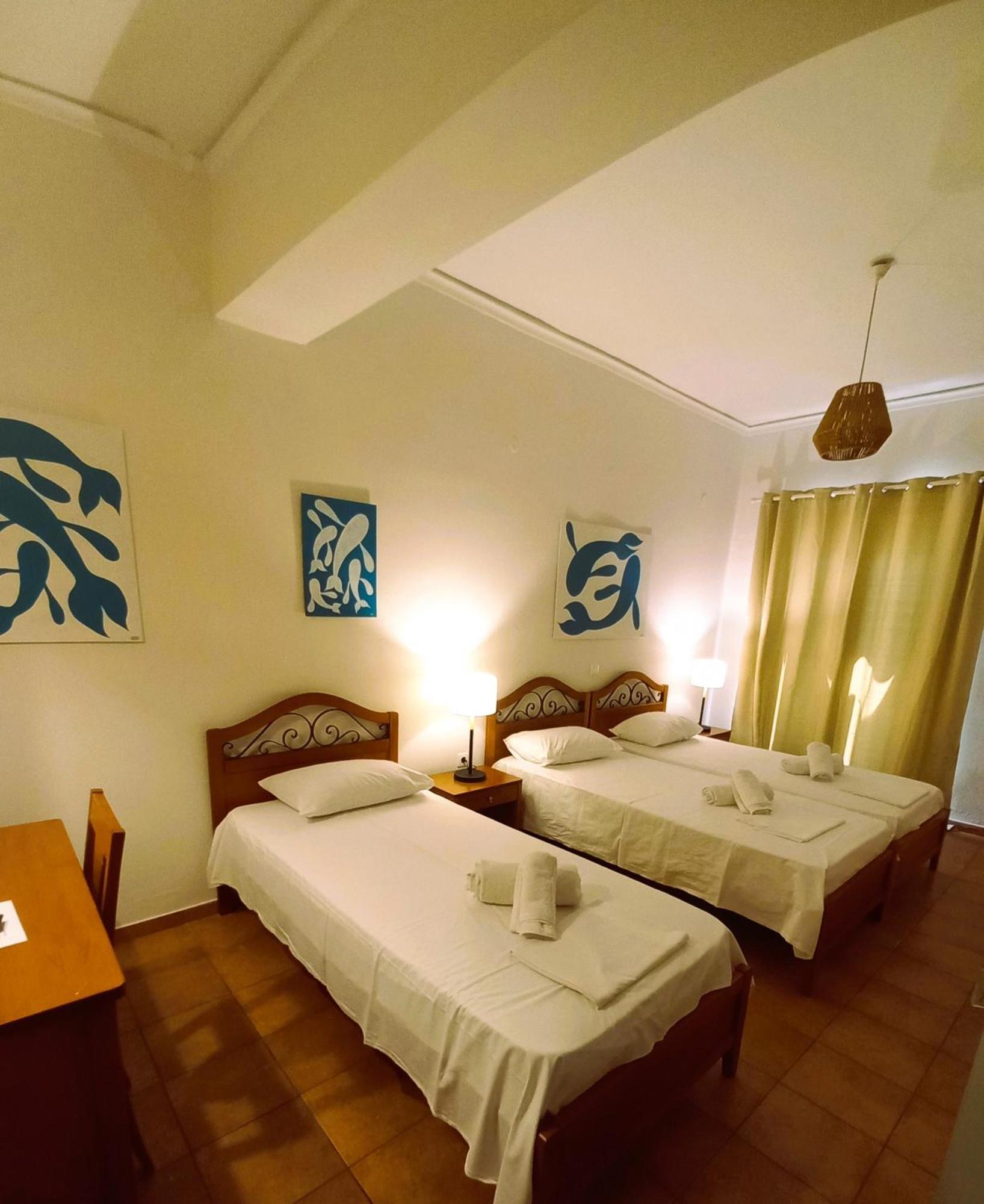 ספצס A Hotel Faros מראה חיצוני תמונה