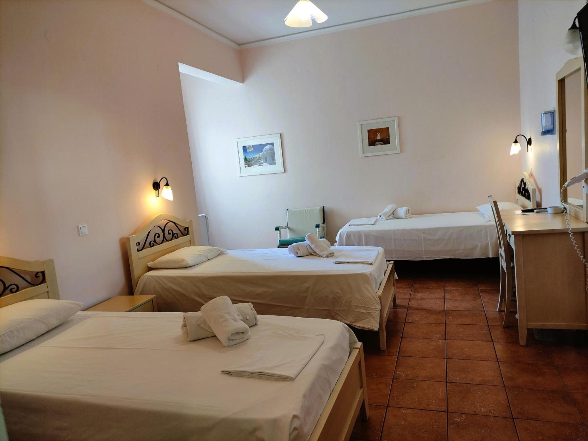 ספצס A Hotel Faros מראה חיצוני תמונה